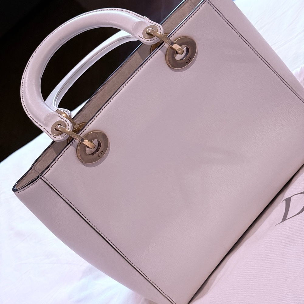 Dior Lady D-Lite Bag – Limited Edition “Vive L’Amour” by Niki de Saint Phalle - Picture 3 of 12